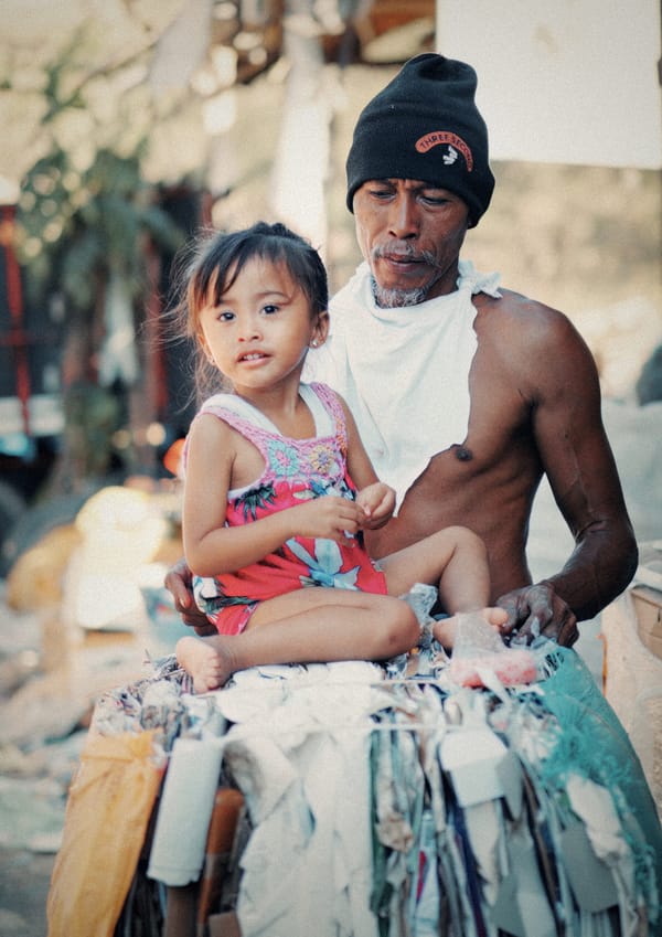 HANNA & KETUT